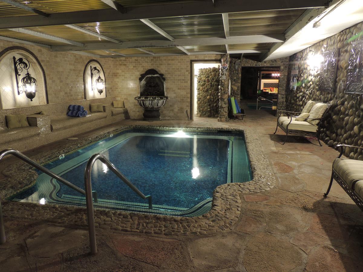 Tuscan Springs Hotel&Spa Desert Hot Springs Exterior foto
